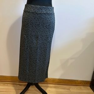 Pencil midi skirt animal print with silver accent